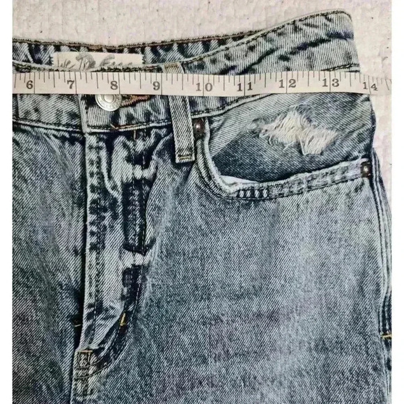We The Free People Y2K jeans High Rise Balloon leg Womens Sz 26 Taper Hem - Picture 8 of 13